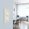 Odace Touch - plaque 2 postes verticaux 57mm bois nordique avec liseré blanc