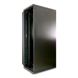 APC NetShelter - Basic Rack PDU - 230V - 16A - (20)C13 - (4) C19 IEC C20 - 3,05m